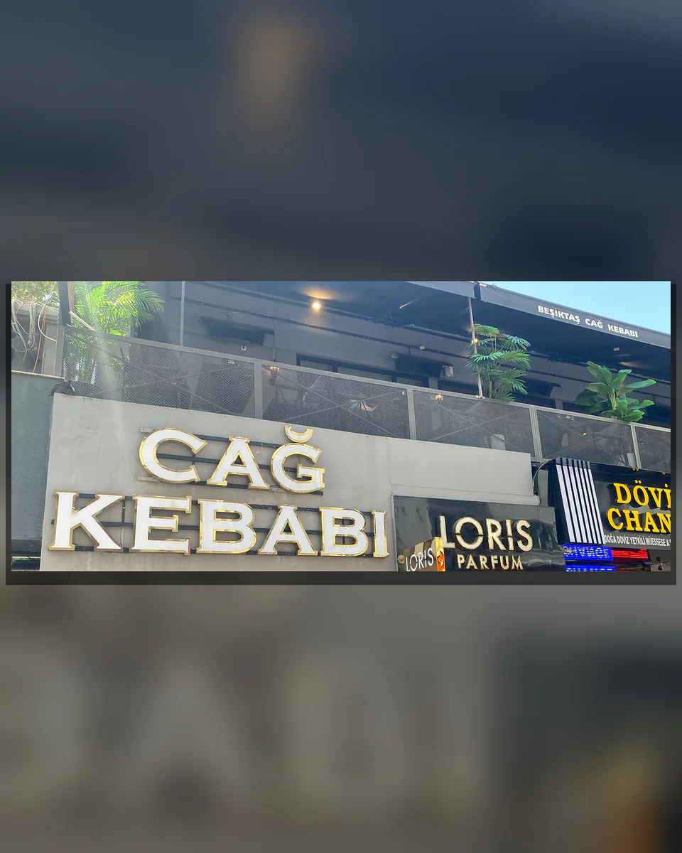 OVEC Reklam tarafından uygulanan ışıklı kutu harf, menü panosu ve cephe uygulaması - Çağ Kebap — Menü panosu kenar ve birleşim